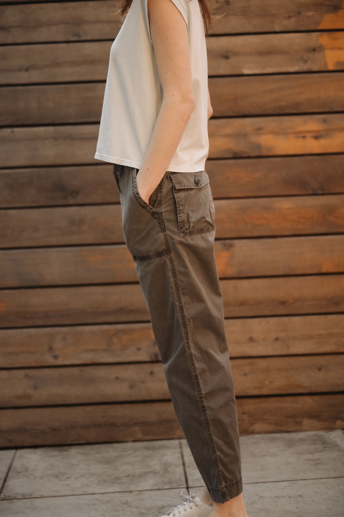Boys supply pants in olive lichen with cargo pockets and button fly