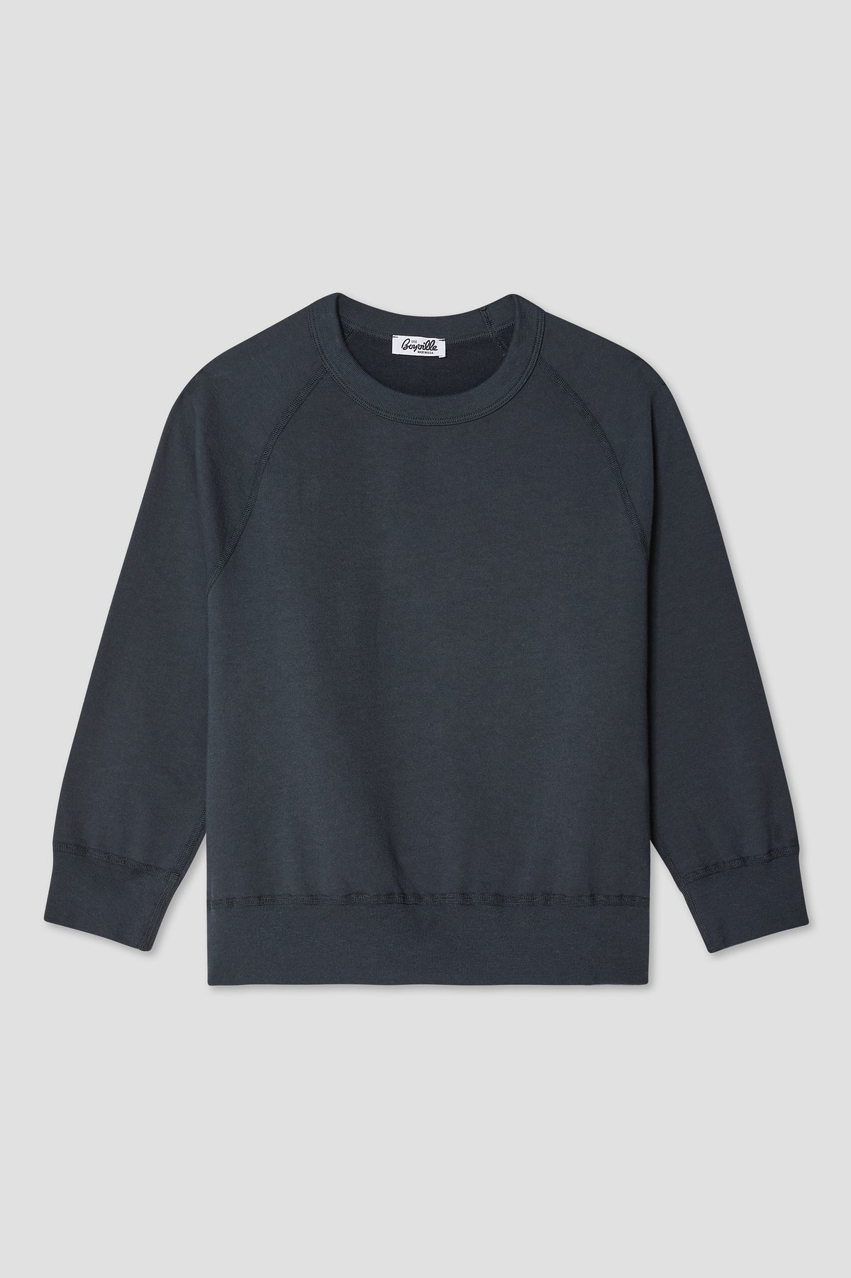 Boy 3/4 sleeve sweatshirt in dark navy, crew neck, raglan sleeves.