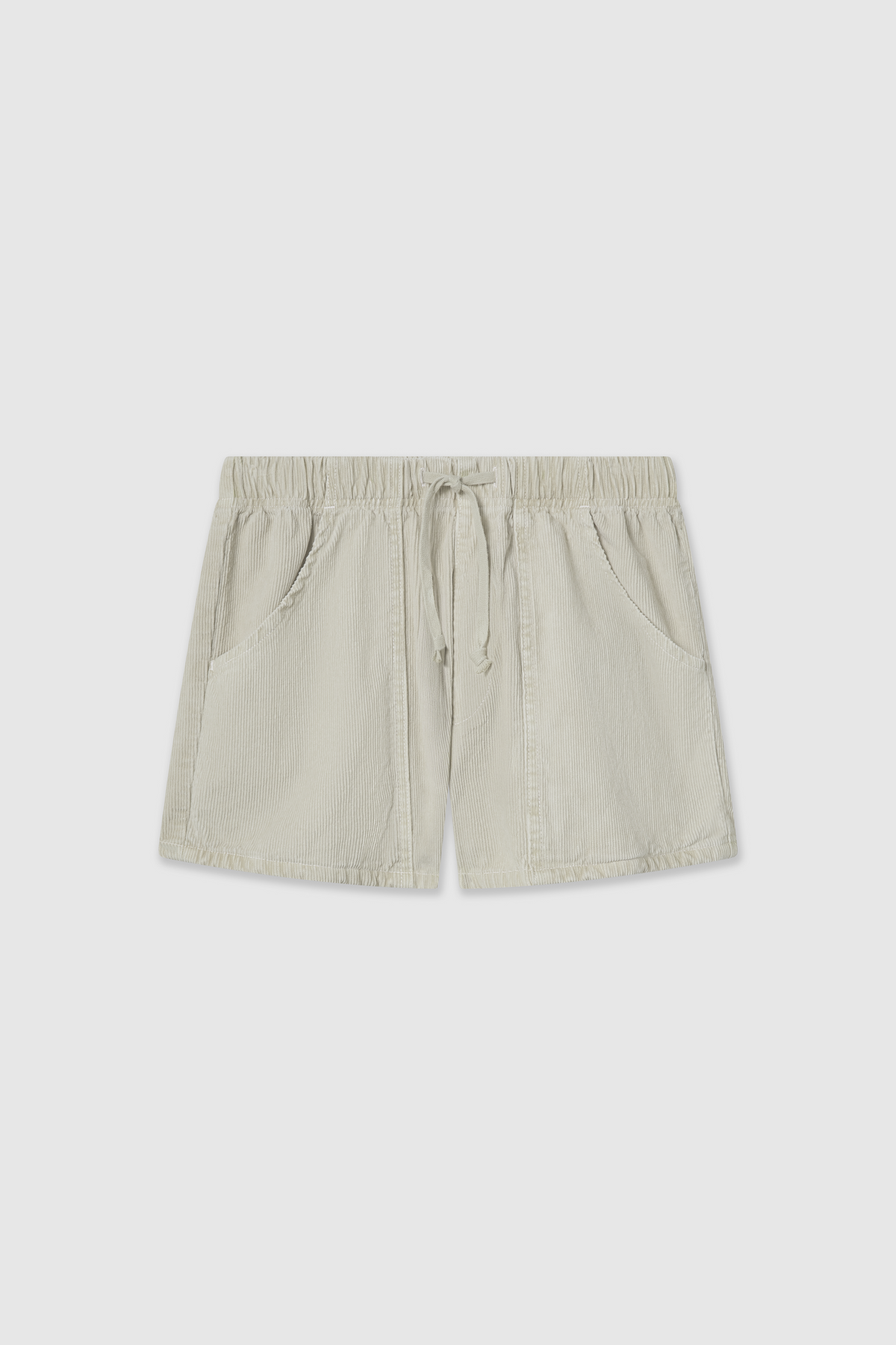 Boys cord surf shorts in light beige, elastic waistband with drawstring and side pockets.